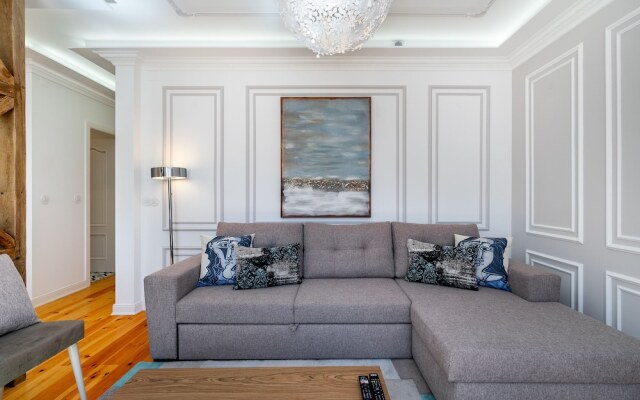 Great Location & Family Apartment