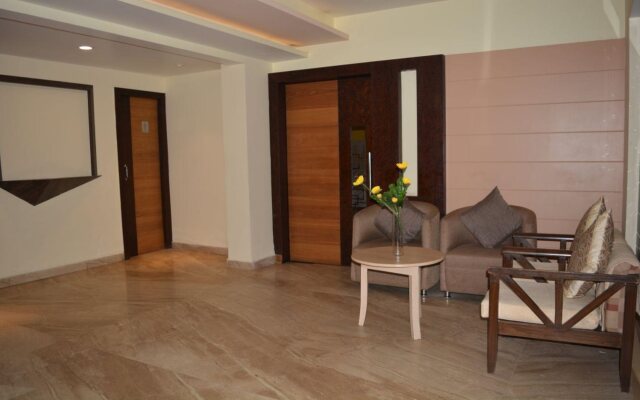 Krrish Clarks Inn