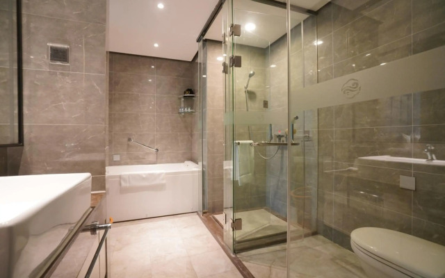Baiyun City Hotel