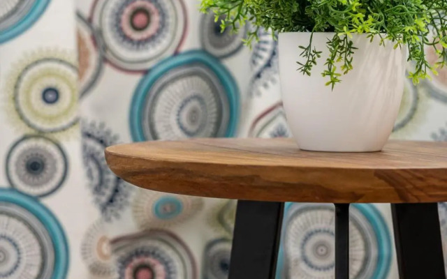 LUXURY & UNIQUE - TOP CENTER Apt. - 3BDR & 2 Baths