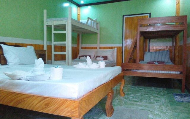 Talindak Beach Cottages