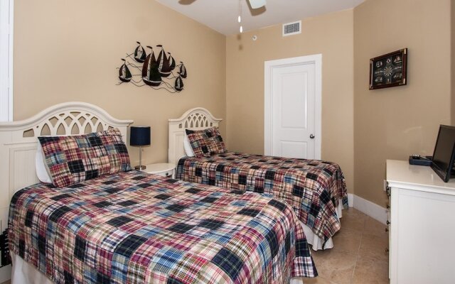 Crc0510 4 Bedroom Condo