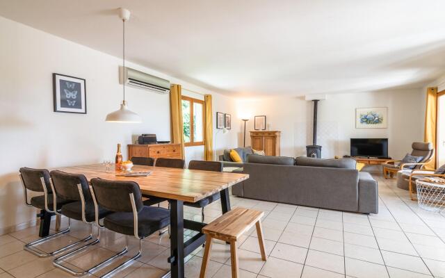 Exquisite Villa in Beaufort With Swimming Pool