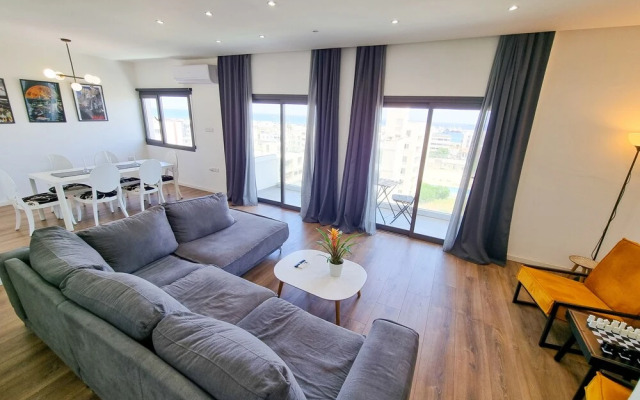 Seaview Wonders Apartment