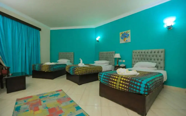 La Sirena Hotel Beach Resort