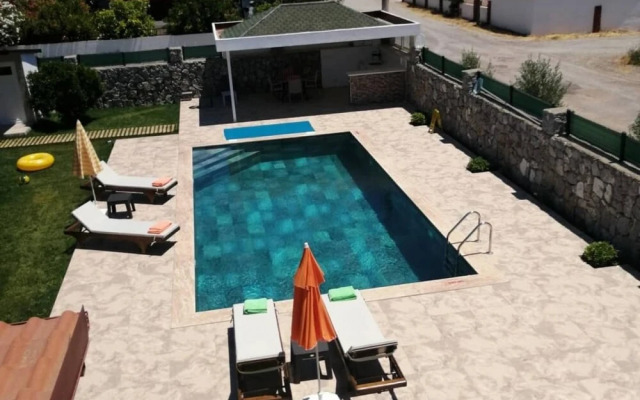 Duplex Villa With Pool Winter Garden in Dalaman