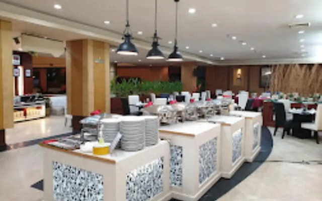 Grand Elite Hotel
