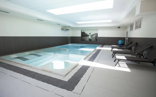 Villa Italia Luxury Suites and Apartments