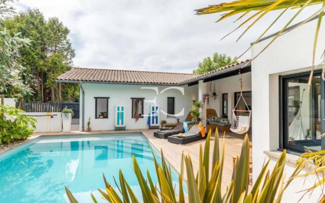 Easy Clés- Gorgeous 4 bedrooms villa with heated pool