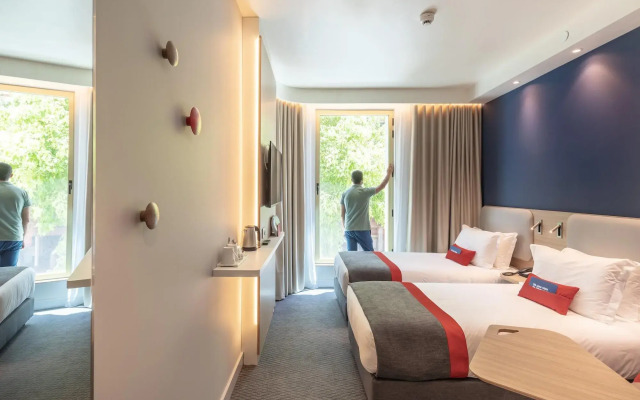 Holiday Inn Express Lisbon - Plaza Saldanha by IHG