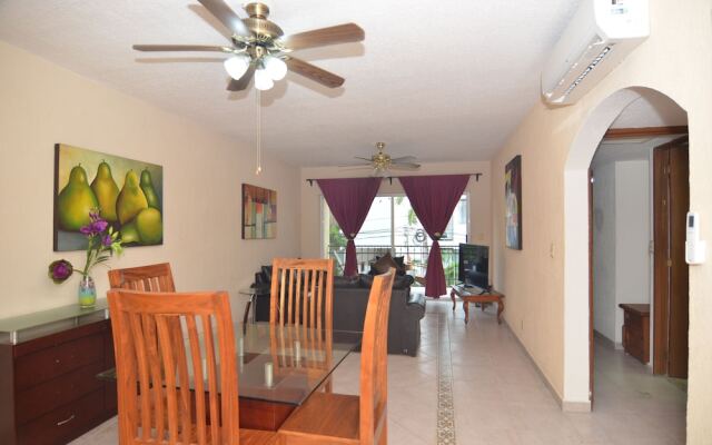 Ground level Apartment w Balcony RDS