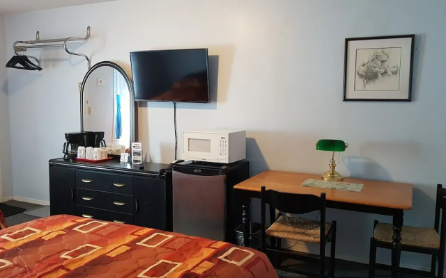 Countryside Inn