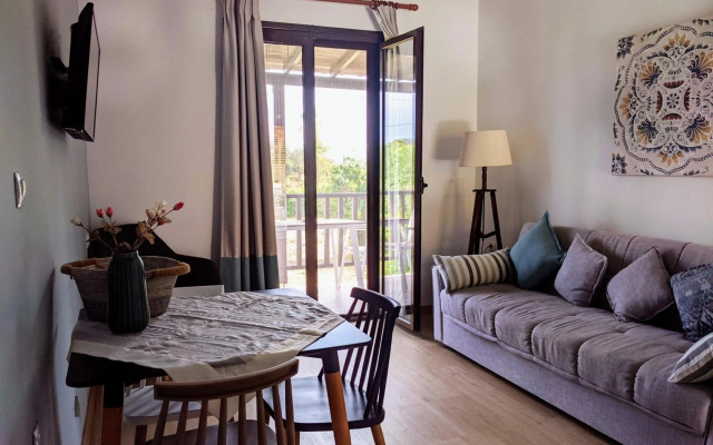 Villa Karina - Near Achladies Beach