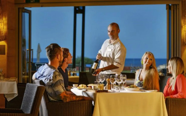 Novotel Ningaloo Resort Exmouth