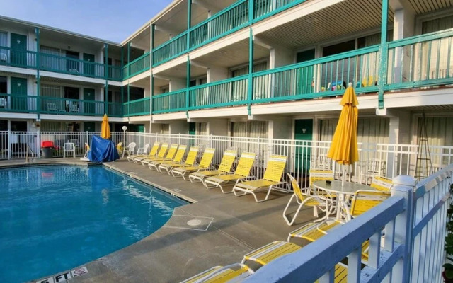 The Shangri La Motel