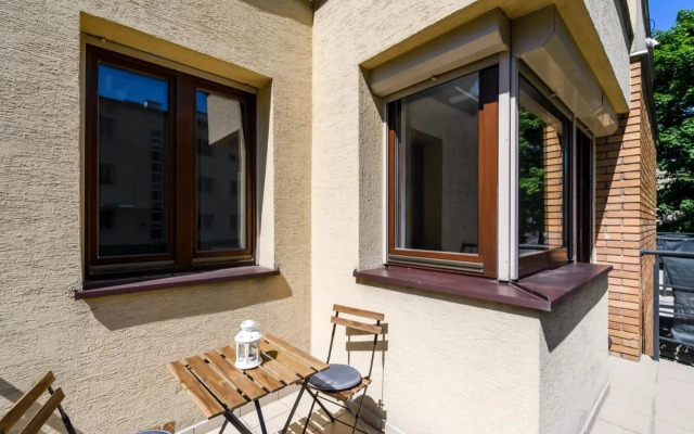 Art Apartments