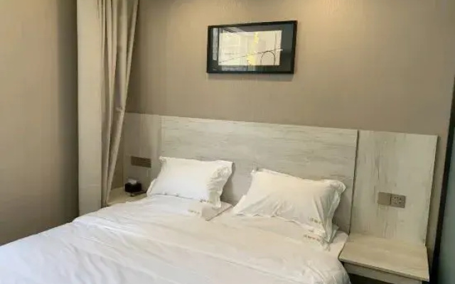 Warm Home Express Hotel (Shanxi People's Hospital Railway Station)