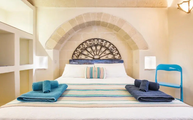 2530 Trullolive by Perle di Puglia