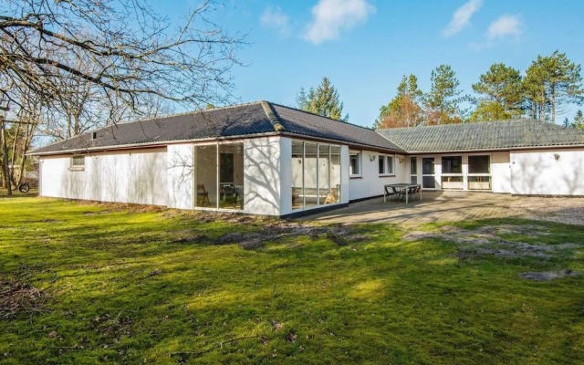 18 Person Holiday Home in Romo-by Traum