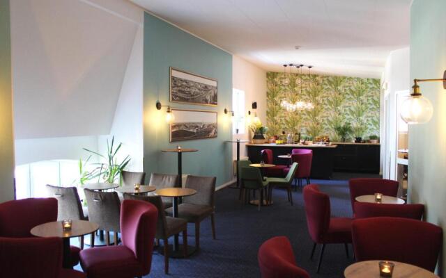 Home Hotel Drott