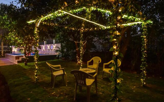 2Bhk Hill View