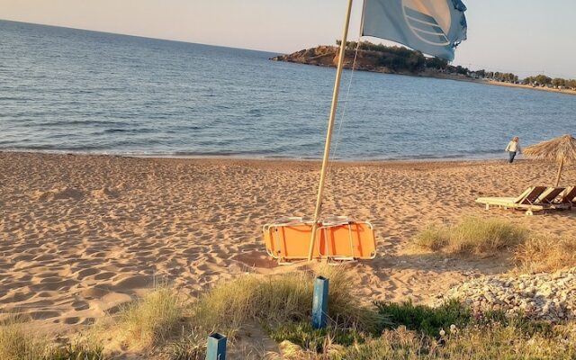 "spyros" 1-room Apartment - Simple, Cozy, Close to the Beach