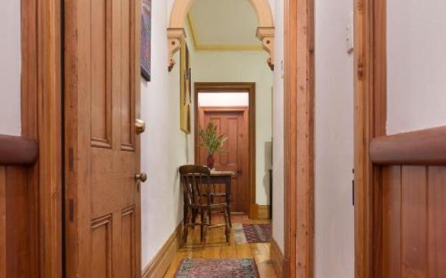 Annie's Victorian Terrace Accommodation Fremantle