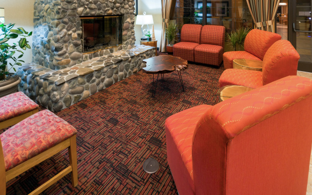 Holiday Inn Express Grants Pass by IHG