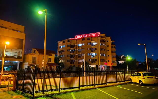 Lira Pacific Aparthotel