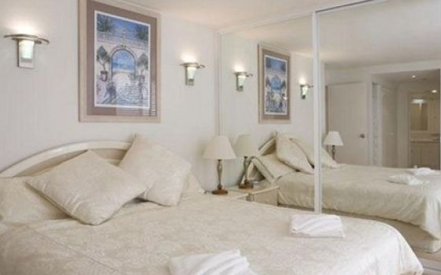 Pacific Towers Holiday Apartments