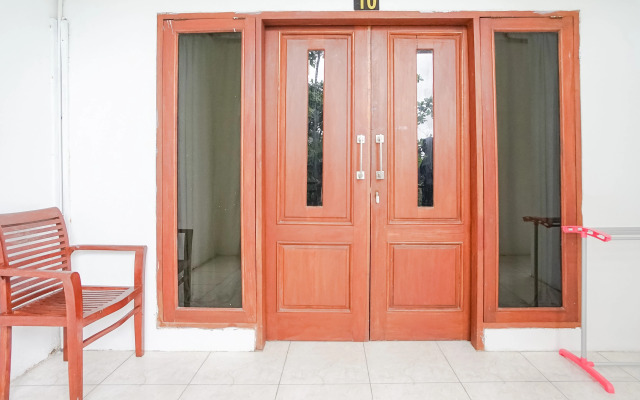 Ketapang Guesthouse Echo Beach Canggu