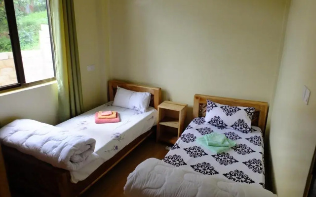 Enjivai Hostel