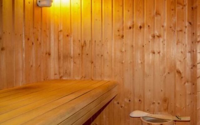 Les Chênes de lEscoutay