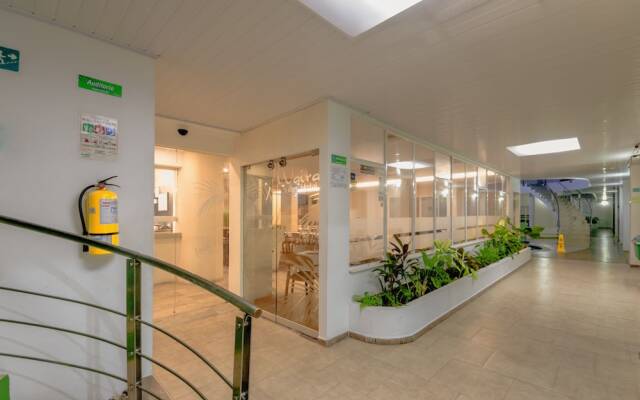 Waira Suites Hotel