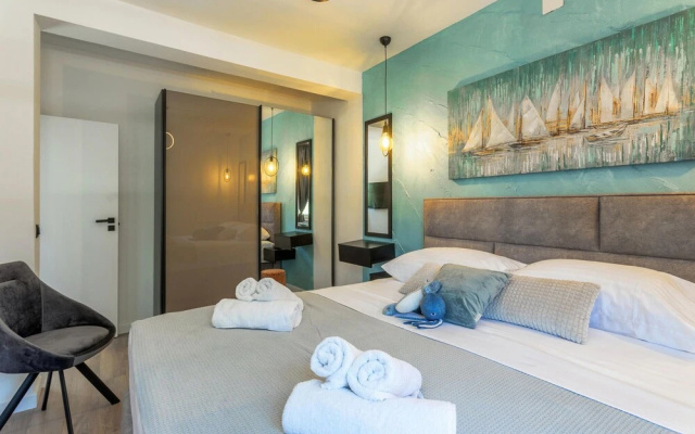 Awesome Apartment in Sali with Hot Tub, WiFi & 2 Bedrooms