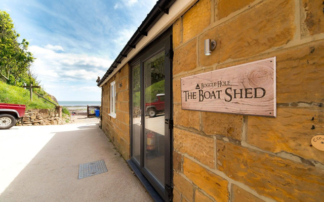 YHA Boggle Hole - Hostel