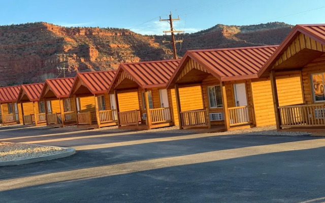 Red Canyon Cabins