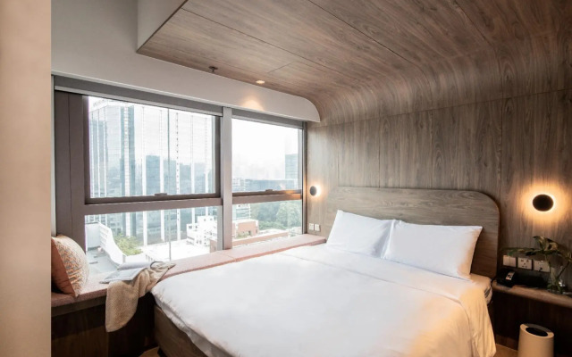 Hillwood House Hotel