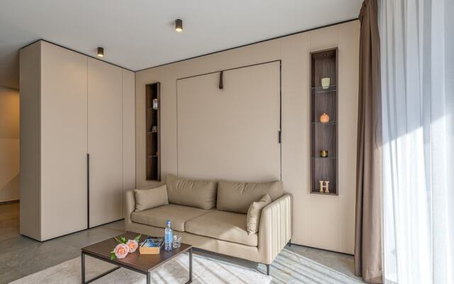 Icon H 302 Suite Micro-living