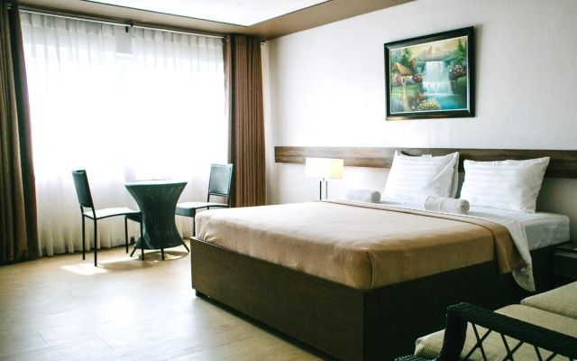 Leope Hotel