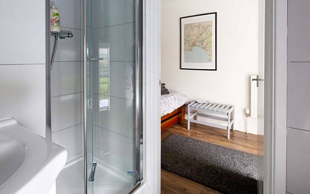 Cwtch Farm Bed & Breakfast