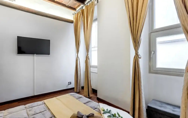 Trevi Fountain Luxury Guesthouse