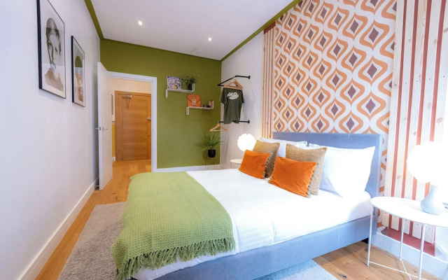 Retro 1-Bedroom Apartment in Slough