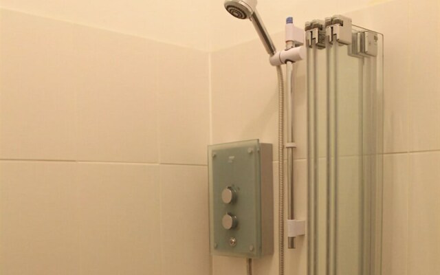 Karah Suites - Redcliffe Quay