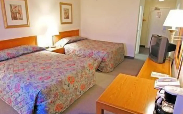 Travelodge by Wyndham Gaylord