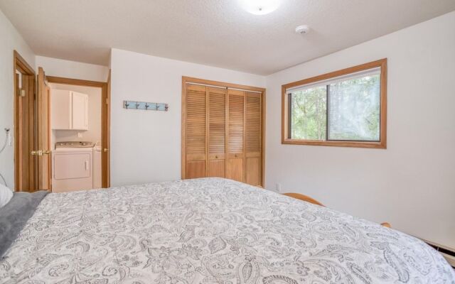 Cabin on the Coast (MCA 621)