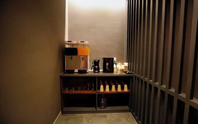 Saigon Travel Lounge