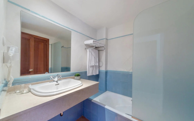 Hotel Rural Es Riquers