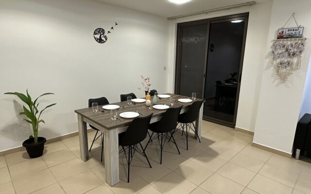 Moonlight Hostel JBR