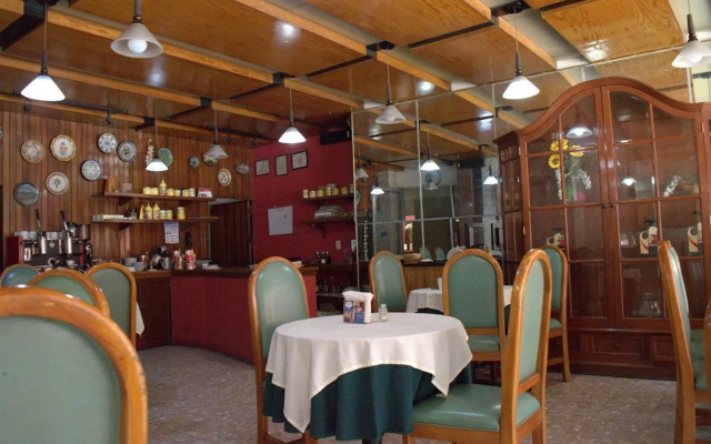 Hotel Ram Val